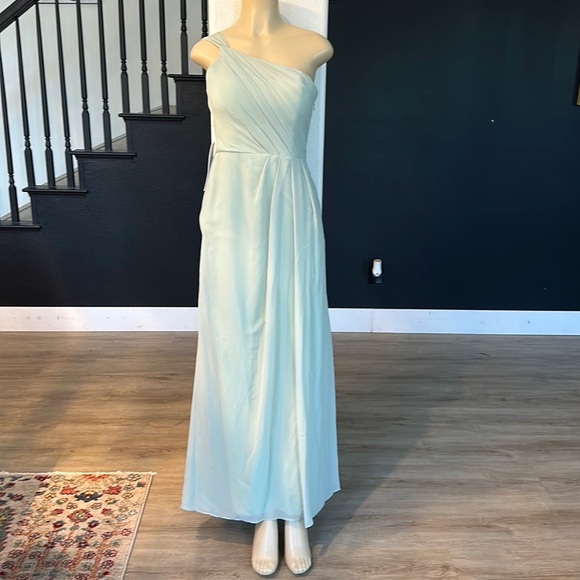 Azazie Carissa Dusty Sage bridesmaid dress size A2 - Picture 2 of 8
